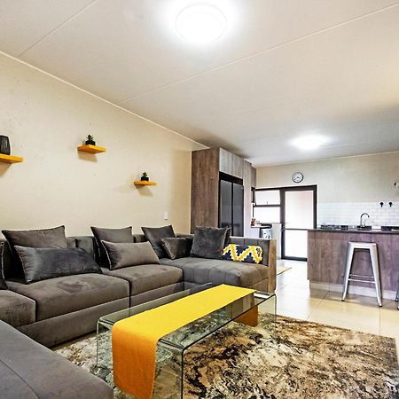 Ferienwohnung Airport Heights Boksburg Exterior foto