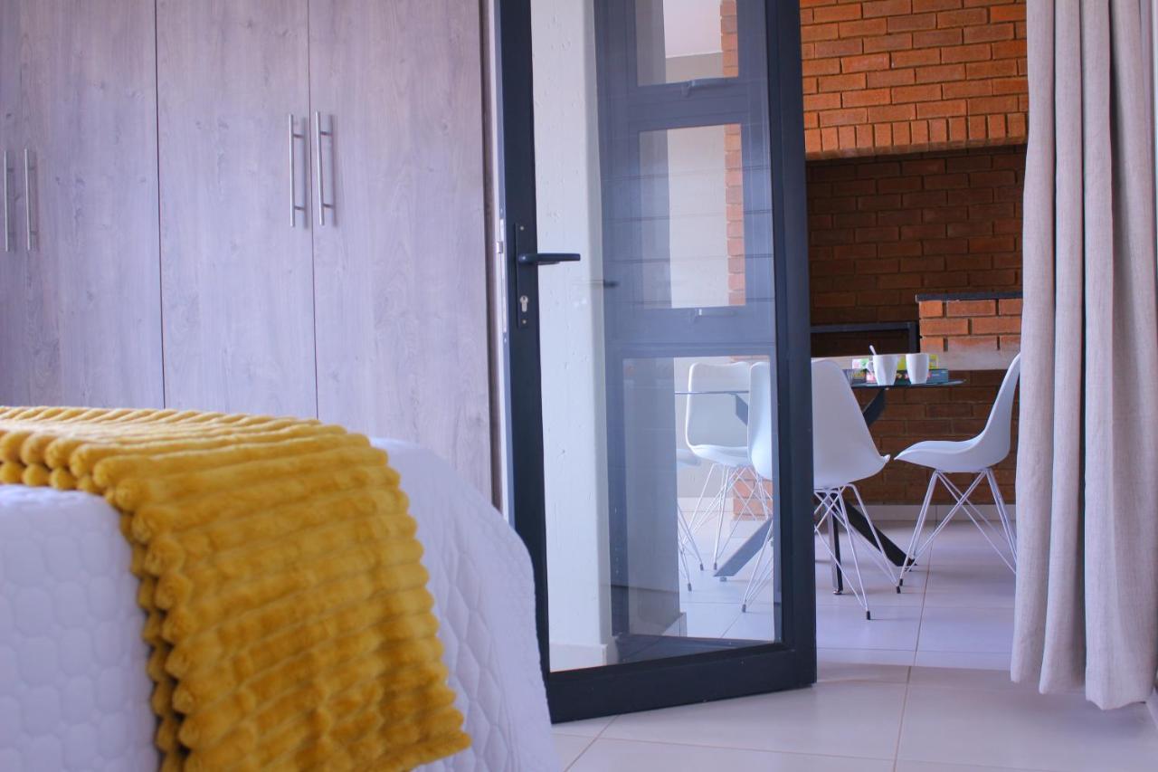 Ferienwohnung Airport Heights Boksburg Exterior foto